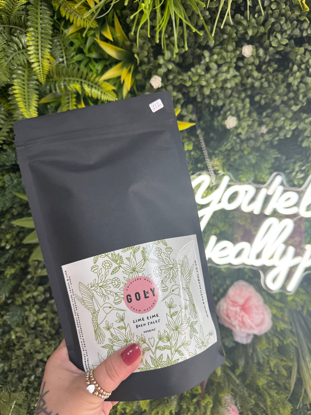 Botanical bath salts